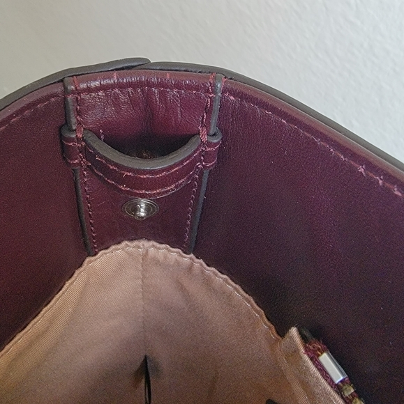 Elizabeth and James Plum Market Shopper Bag - Picture 7 of 7